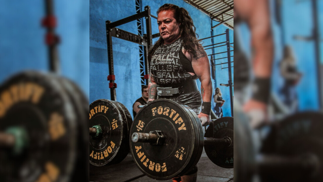 Mônica Sato, atleta de Suzano, amplia atuação e quer fortalecer o strongman
