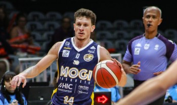 Mogi Basquete é superado pelo Flamengo em duelo equilibrado pelo NBB CAIXA