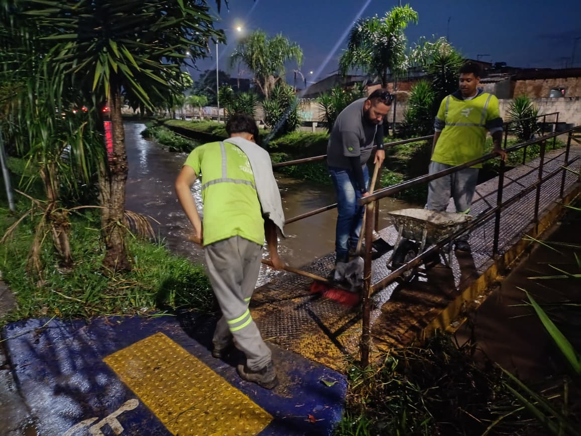 Equipes de zeladoria e ‘Cata-Treco’ criam força-tarefa para atuar em Suzano 