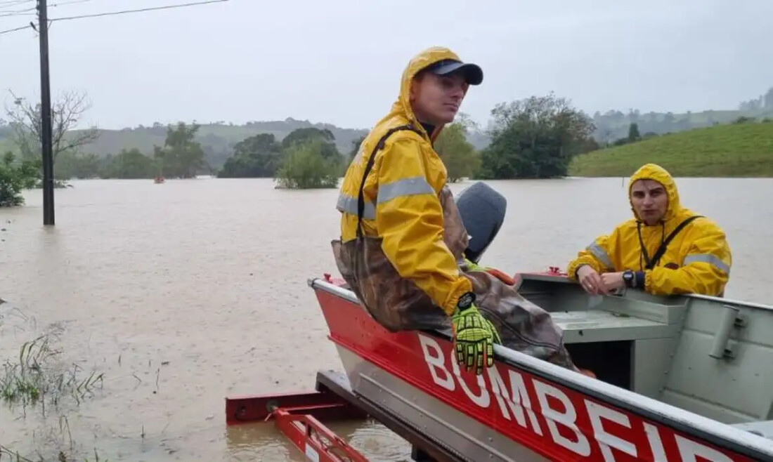 Ciclone extratropical se intensifica em Santa Catarina