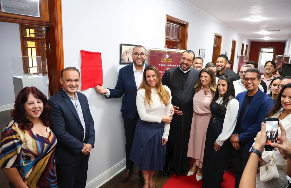 Prefeito Saulo Souza participa da reinauguração do Museu Padre Eustáquio