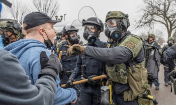 Trump vai retirar 700 agentes do ICE em Minnesota; 2 mil permanecem