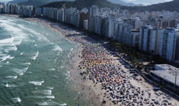 SP: Defesa Civil emite alerta extremo de temporal no Guarujá
