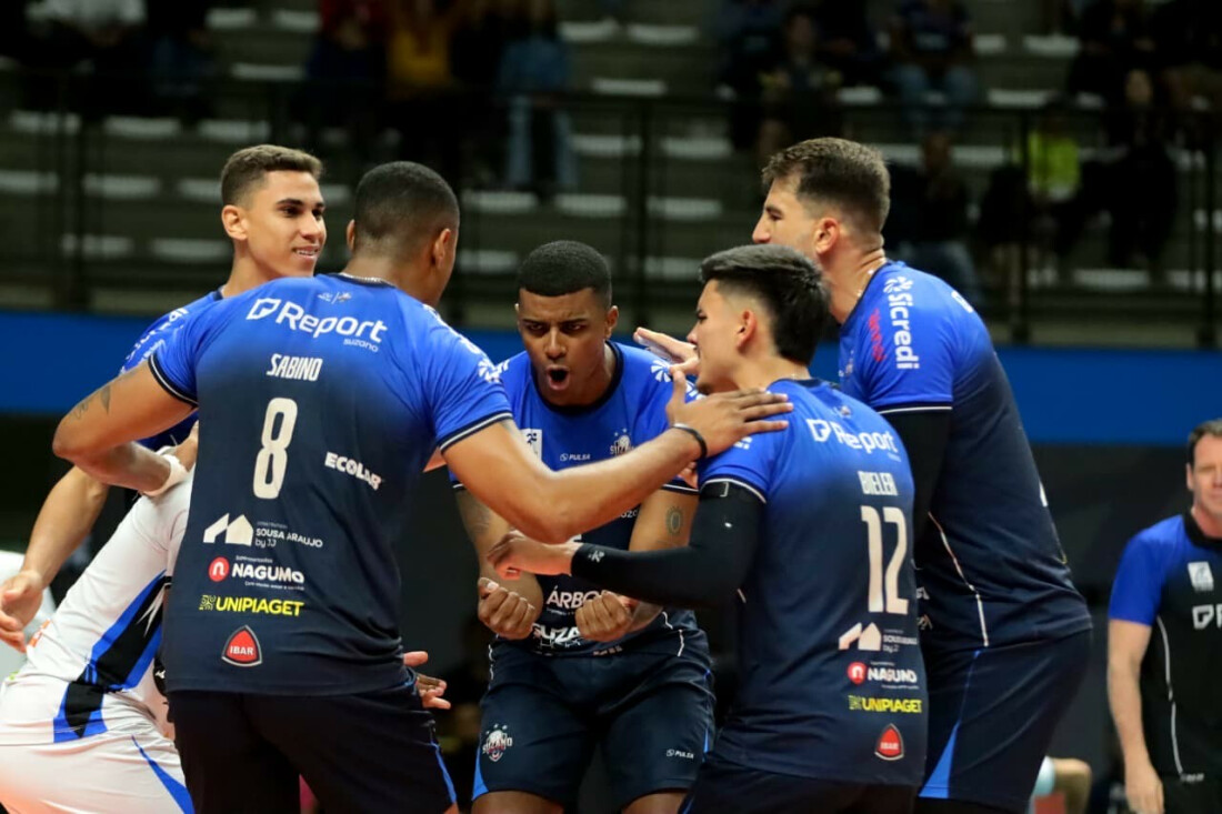 Suzano supera o Itambé Minas e se aproxima do G4 da Superliga