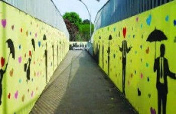 Artistas da região expõem grafites nas estações de trens