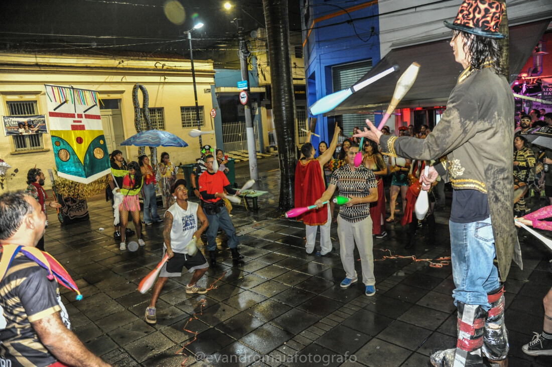 Blocos mantêm viva a tradição do Carnaval de rua em Mogi das Cruzes