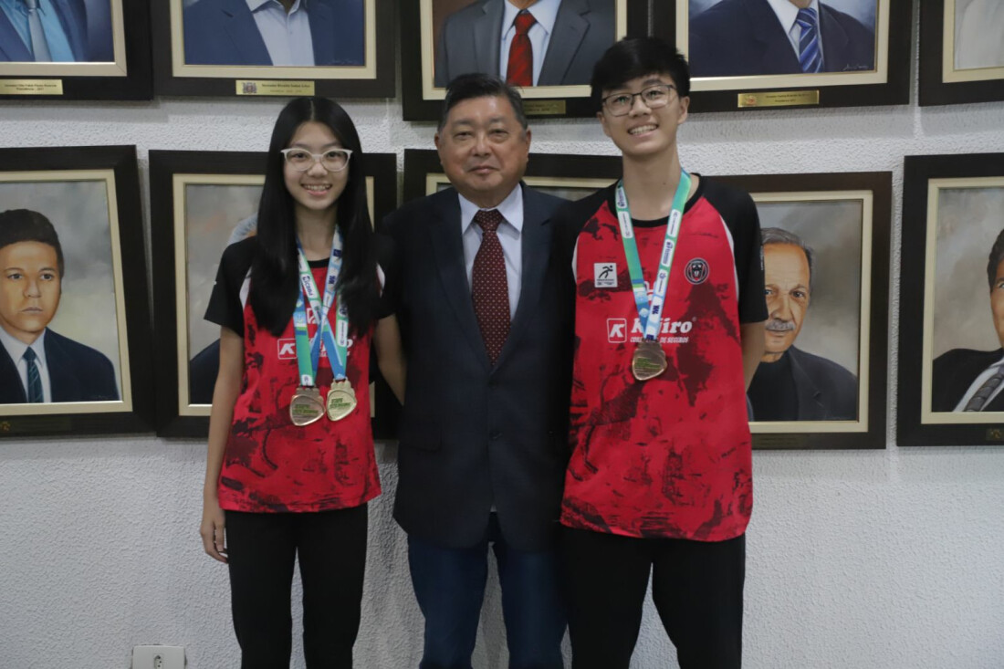 Primeira mulher guarda municipal da Romu é homenageada no Legislativo
