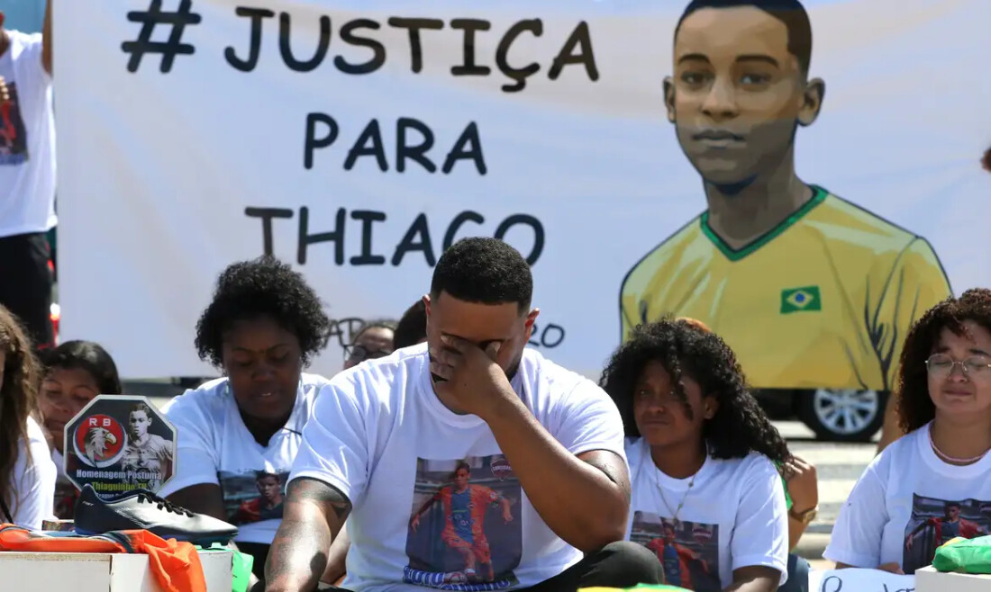Justiça do Rio absolve PMs acusados de matar jovem na Cidade de Deus