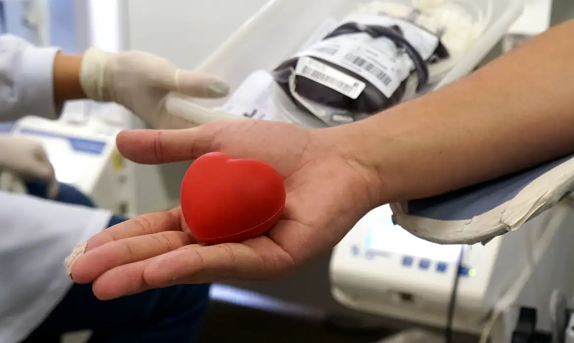 Carnaval: Saúde reforça valor da doação de sangue para manter estoque