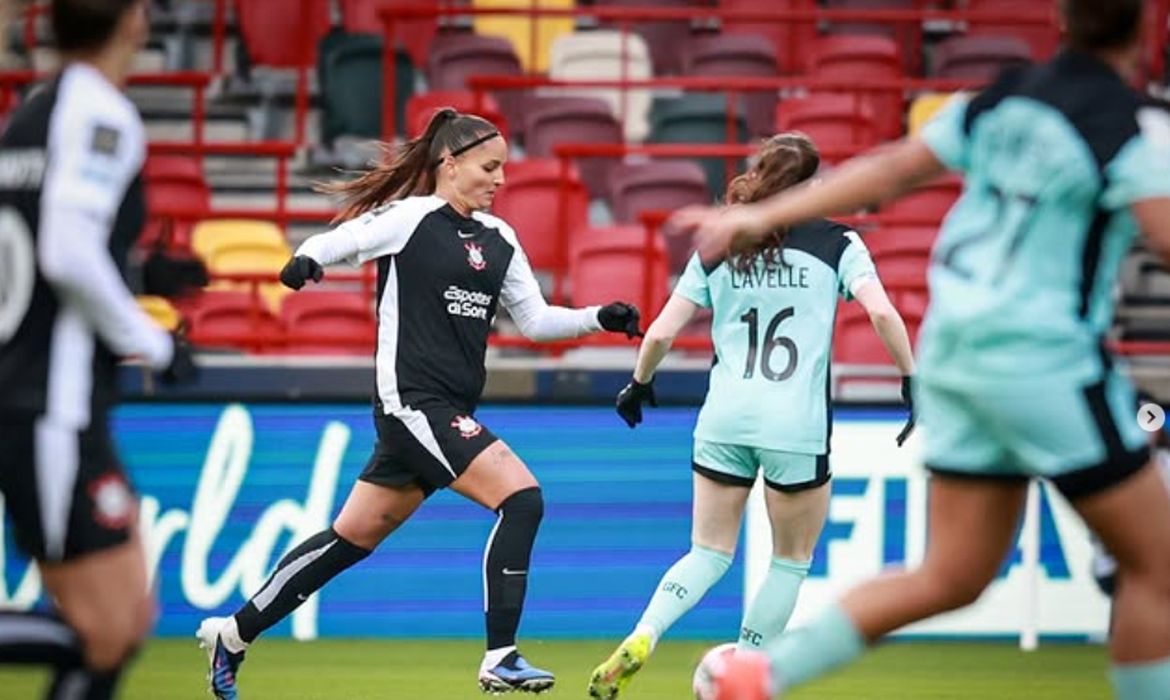 EBC seleciona 4 projetos sobre futebol feminino dirigidos por mulheres