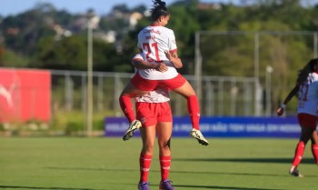Reforços marcam e Bragantino vence Ferroviária no Brasileiro Feminino