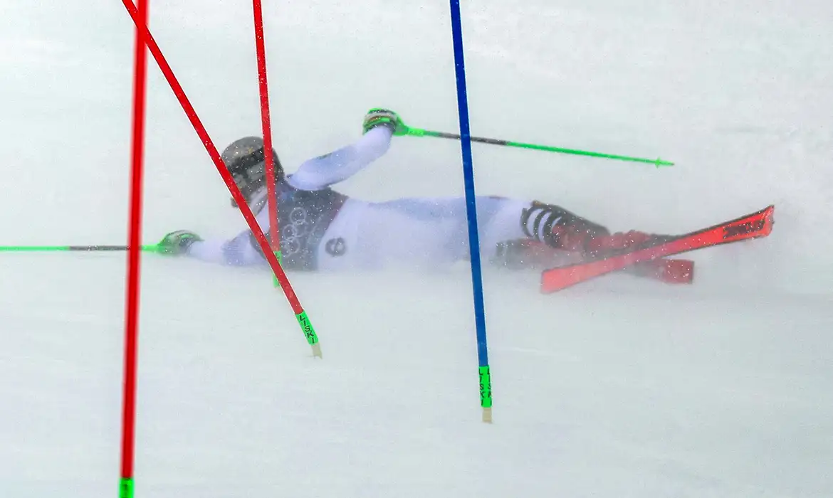 Jogos de Inverno: Brasil encerra campanha histórica no esqui alpino