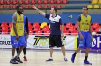 Mogi/Helbor estreia no nordeste pelo NBB 8