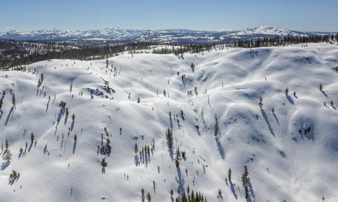 Avalanche deixa dez esquiadores desaparecidos nos Estados Unidos
