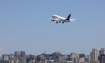 Greve argentina provoca alteração nos voos da Latam