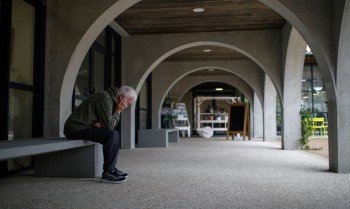 Alzheimer e outras demências são temas do Caminhos da Reportagem