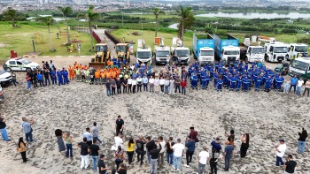 'Megamutirão de Zeladoria' tem 200 trabalhadores e 100 veículos e máquinas
