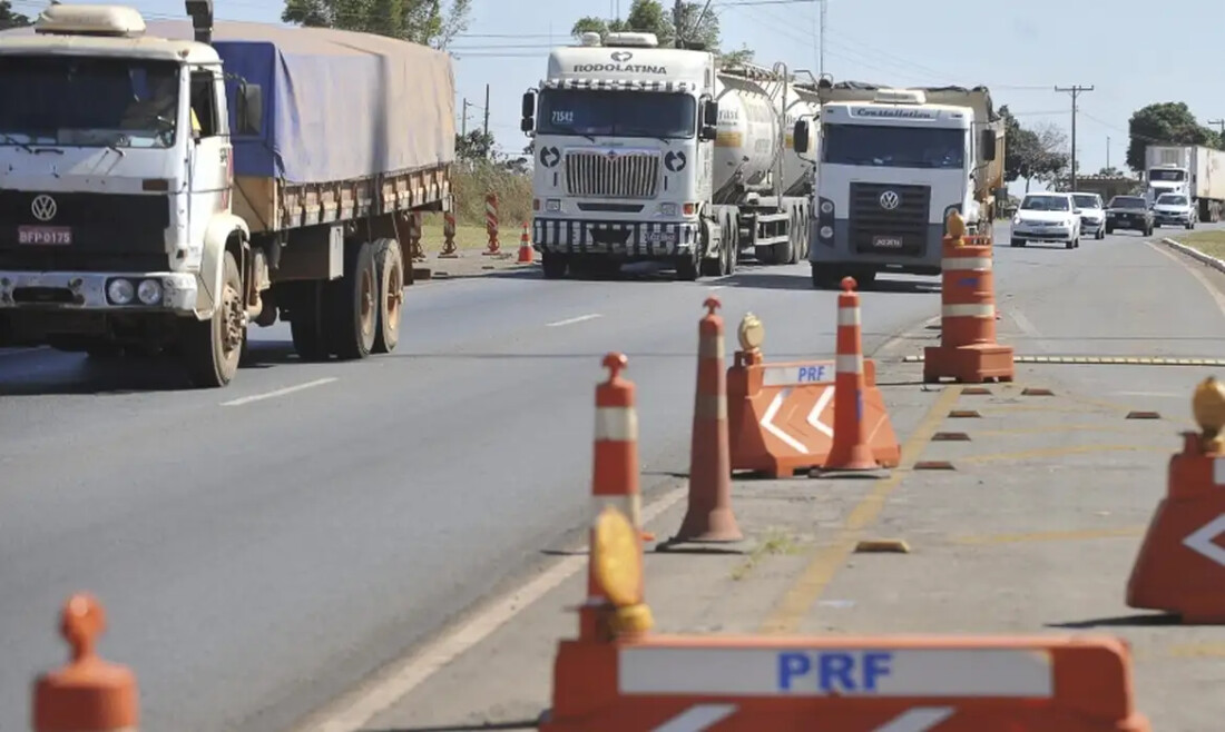 PRF: quase 44% das mortes nas estradas envolvem veículos de carga