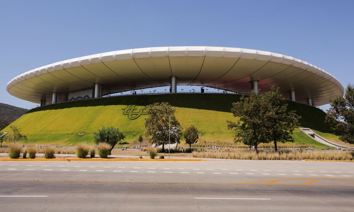 Violência adia jogos de futebol no México; Fifa monitora situação