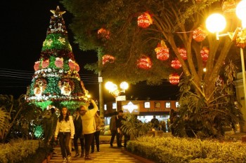 Quatro cidades contarão com decoração de Natal neste ano