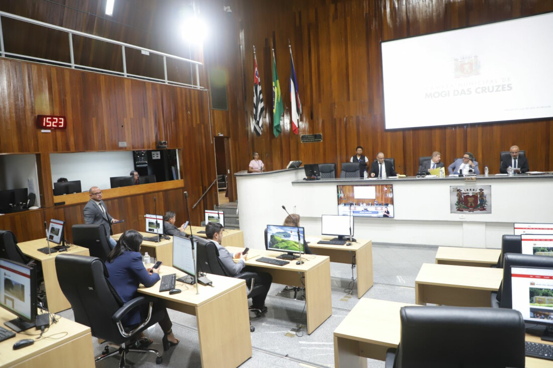 Vereadores de Mogi homenageiam a Rota da Luz pelos seus 10 anos