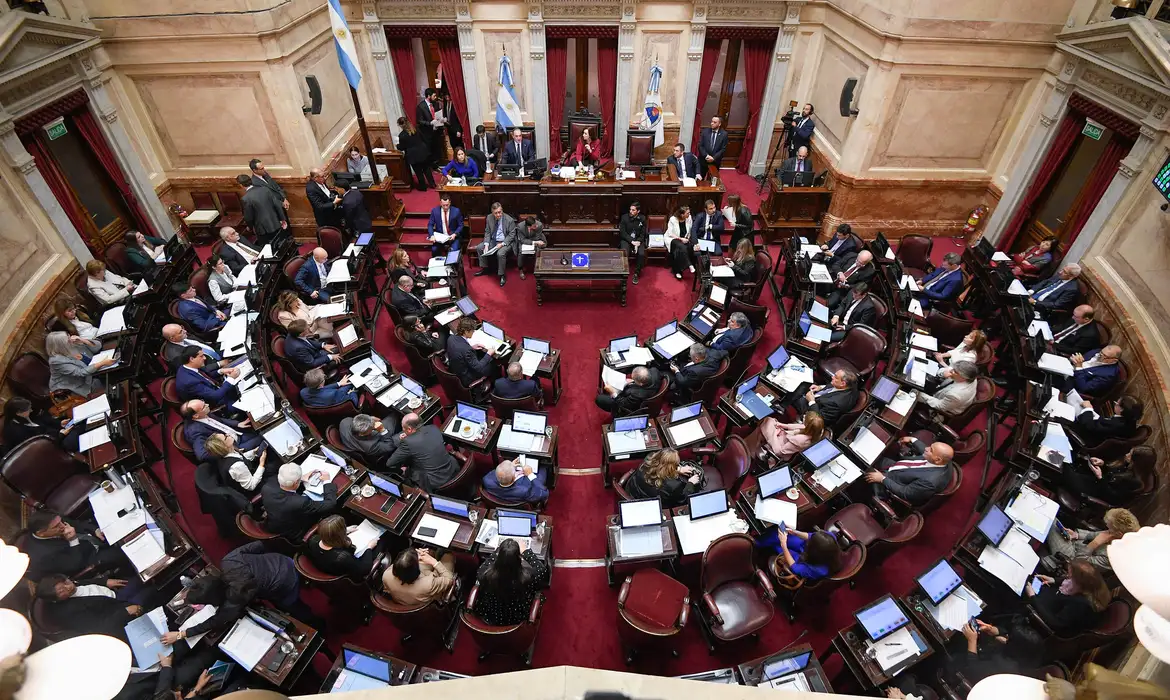 Argentina e Uruguai aprovam acordo Mercosul-União Europeia