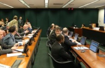 Conselho de Ética formaliza processo judicial contra Cunha