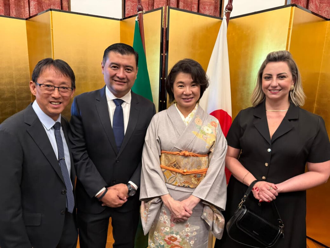 Vereador Artur Takayama participa de evento em homenagem ao imperador do Japão
