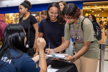 Aprova Itaquá inicia nova etapa com aula inaugural para 240 estudantes