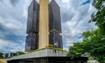 Bancos poderão descontar aportes antecipados ao FGC