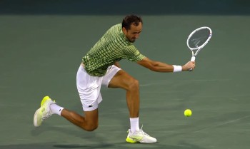 Interrupção de vôos devido à guerra atrasa chegada de tenistas aos EUA