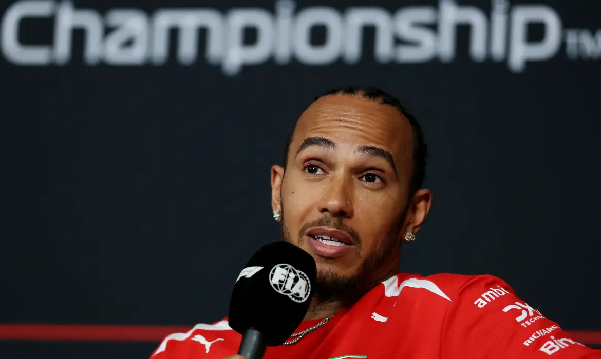 Pilotos enfrentam a era mais desafiadora da Fórmula 1, afirma Hamilton