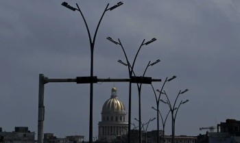 Energia é restabelecida em Cuba após 16 horas de blecaute