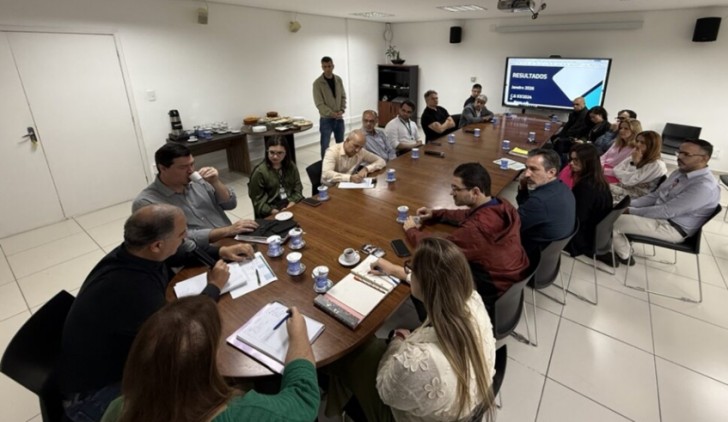 Vice-prefeito e equipe de Saúde se reúnem com médicos da Unica