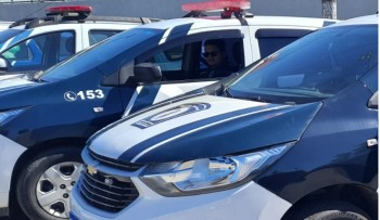 Ação conjunta da GCM resulta na prisão de dois suspeitos por roubo de moto