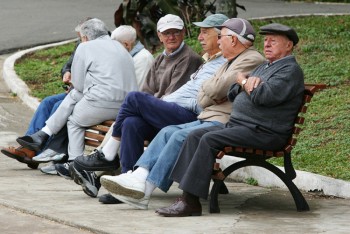 Licitação de 'creche' de idosos é aberta