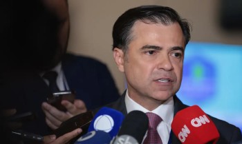 Diretor-geral da Aneel critica Enel por evitar processo de caducidade