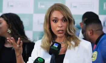 Ministério das Comunicações analisa denúncia de Hilton contra Ratinho