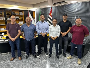 Prefeito confirma reajuste de 5% aos servidores a partir do próximo pagamento