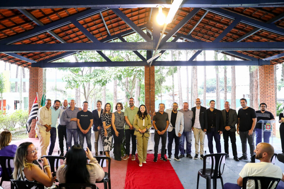 Prefeitura de Ferraz de Vasconcelos empossa novos secretários 