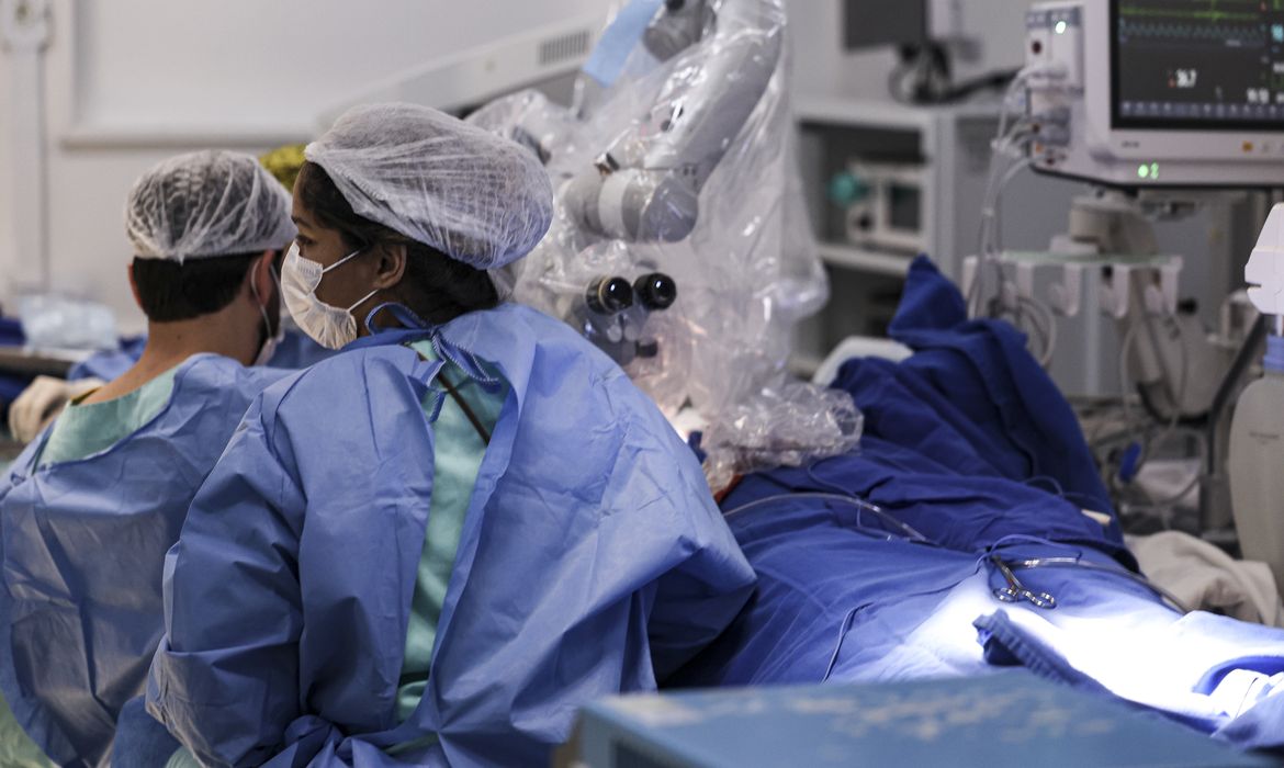 Mobilização "Dia E" faz 230 mil procedimentos médicos no fim de semana