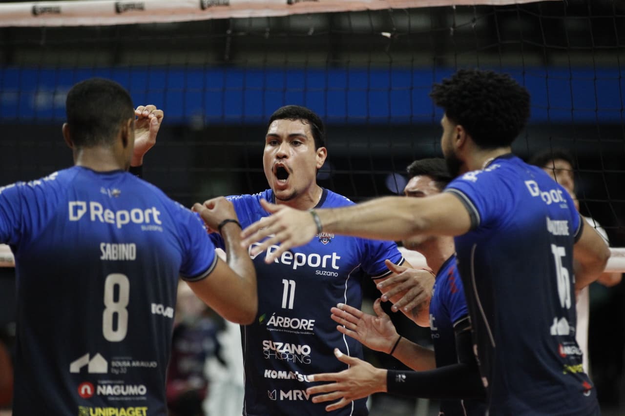 Suzano Vôlei visita Saneago Goiás nesta segunda-feira (23)