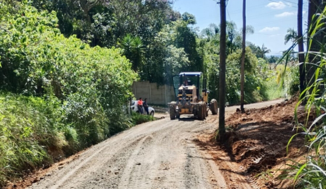 Zeladoria atende a região central, o Parque das Varinhas e Cezar de Souza
