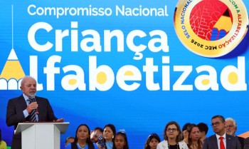 Brasil atinge meta com 66% das crianças alfabetizadas em idade certa