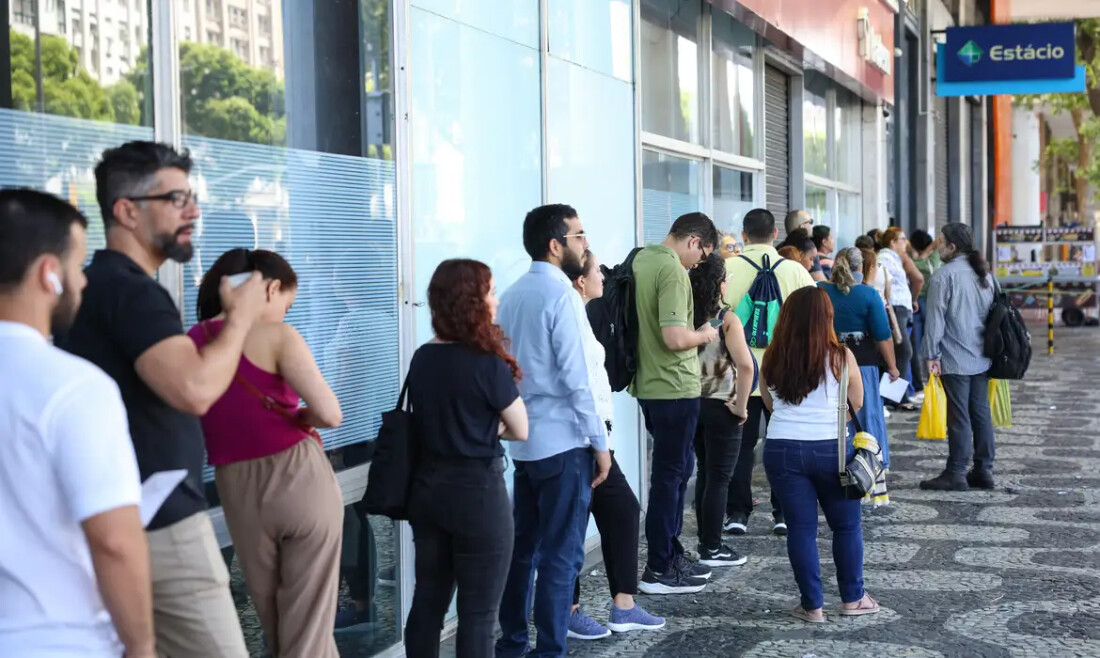 CNU 1: Governo convoca 1,8 mil candidatos para vagas remanescentes