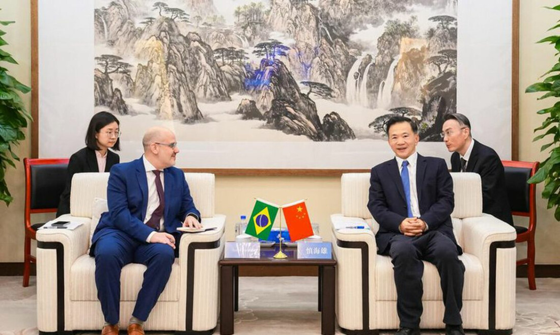 EBC firma parceria inédita com China Media Group
