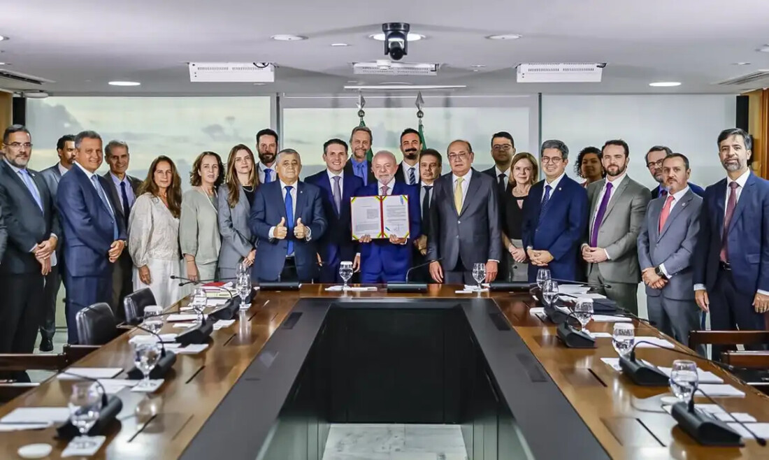 Lula sanciona Lei Antifacção e ressalta prisão de magnatas do crime