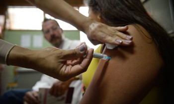 Vacinação contra HPV avança, mas mortes ainda preocupam
