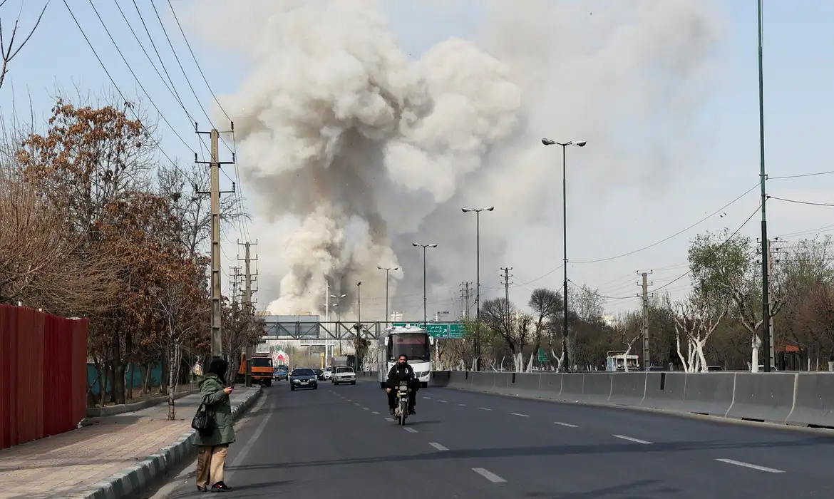 Resposta inicial à proposta dos EUA "não foi positiva", diz Irã