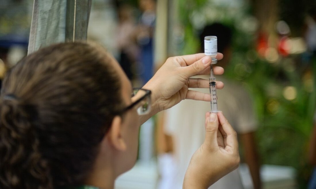 Vacinação nacional contra gripe começa no sábado